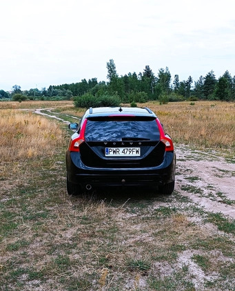Volvo V60 cena 46500 przebieg: 197000, rok produkcji 2016 z Pyzdry małe 667